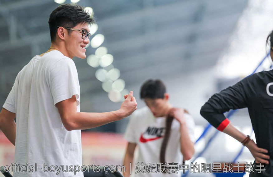 英超联赛中的明星战士故事